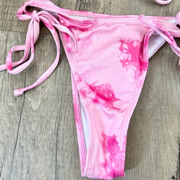 SHEIN pink tie dye bikini set size S. - Picture 2 of 6